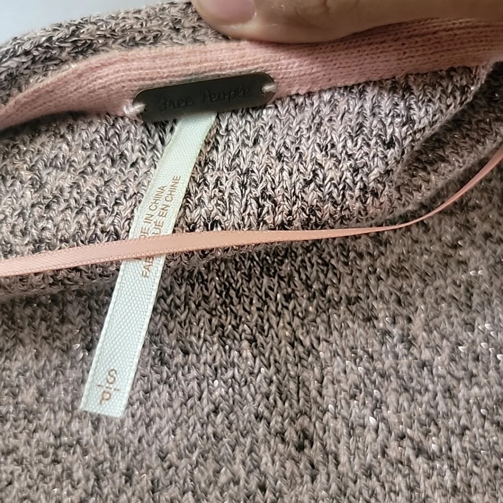 FREE PEOPLE S Going For Gold Wrap Sweater Dusty Rose Pink Knit Metallic V Neck - Picture 7 of 7